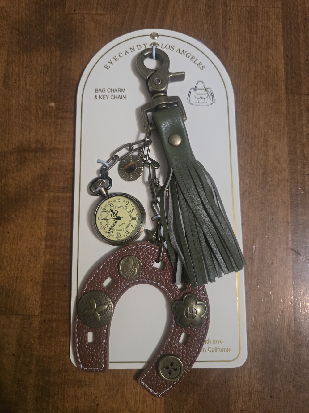 EYECANDY Los Angeles Olive Tassel & Brown Horseshoe Keychain with Pocket Watch